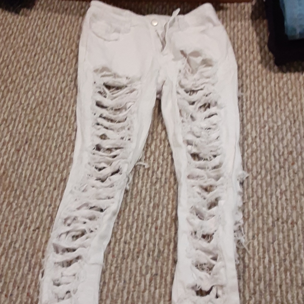 White Ripped Jeans